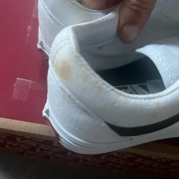 White Vans M6/W7.5 dirty check
Photos - Picture 3 of 5